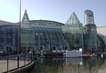 DATAPATH INSTALLS DIGITAL SIGNAGE WALL AT BLUEWATER SHOPPING CENTRE