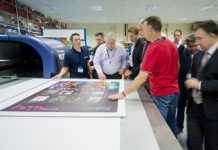 SCREEN MAKES TRUEPRESS JET W32000UV AVAILABLE