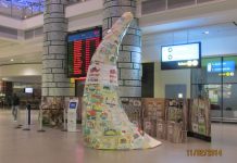 GROSVENOR BRANDING SOLUTIONS BUILDS YOUTH RHINO SUMMIT STAND