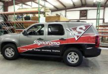 SIGNARAMA PARTNERS WITH AVERY DENNISON