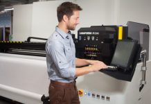 Agfa Graphics Demonstrating Automatic Board Feeder At C!Print