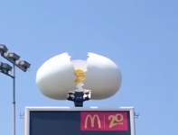 Graphic Wizard Installs First 3D Automated Billboard