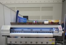 Clear Solutions Launches GenX1800SP Solvent Printer At Sign Africa Cape Town Expo