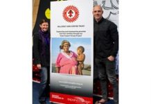 Expand A Sign Supports Hillcrest Aids Centre