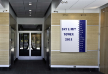 VISTA SYSTEM INTRODUCES VISTA EXPAND SERIES OF EXTRA LARGE SIGNAGE SOLUTIONS