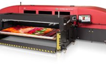 EFI Announces First European EFI VUTEk HS125 F4 Installation EFI announces first European EFITM VUTEk HS125 F4 installation.