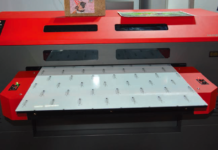 NSDS Exhibits iUV-600s Flatbed UV Printer NSDS Exhibits iUV-600s Flatbed UV Printer