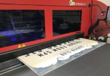 EFI VUTEk HS125 F4 Installation Allows Increased Printing Capacity EFI VUTEk HS125 F4 allows increased printing capacity .