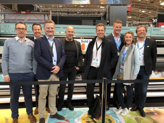 HECHT___Acuity_Sale_at_FESPA_19