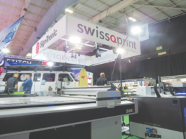Sign-Tronic Showcases Large Format Printing Solutions, Cutters And More