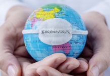 How Digital Signage Helps Retailers