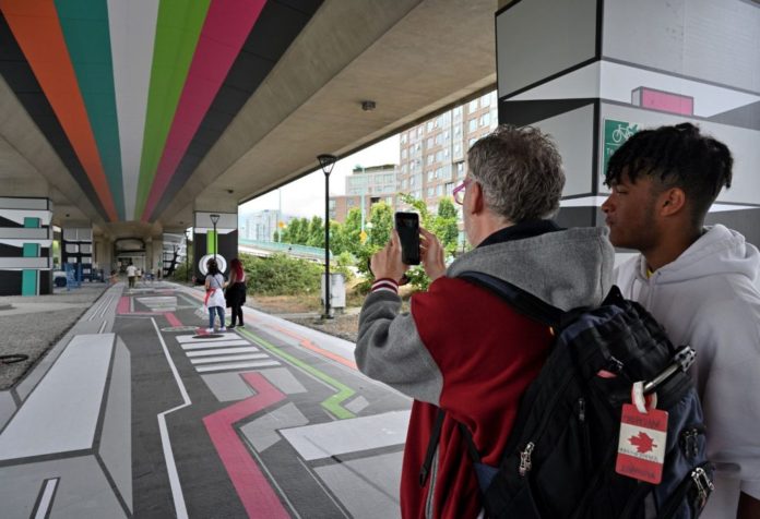 Drytac Films And Laminates Used In Walkway Project
