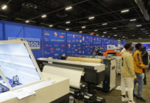 Chemosol Displays Vinyl Cutters, Heat Presses, Fabric Cutters And More Chemosol Showcases Vinyl Cutters, Heat Presses, Fabric Cutters And More At Graphics, Print & Sign Expo