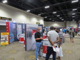 Maizey Plastics Showcases Signage Solutions Maizey Plastics Showcases Signage Solutions At Graphics, Print & Sign Expo