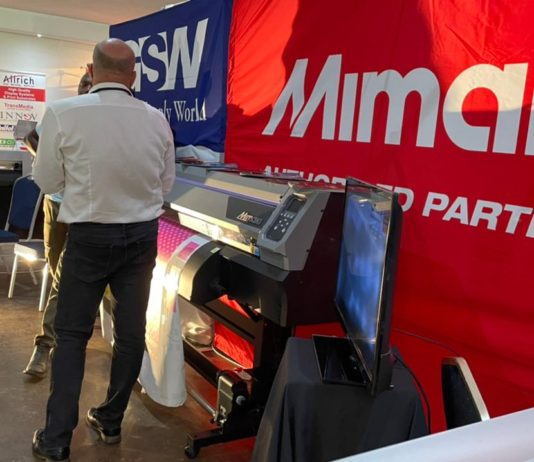 Graphix Supply World Showcased Eco-Solvent Printer At Sign Africa Bloemfontein Expo Graphix Supply World Showcasing Eco-Solvent Printer At Sign Africa Bloemfontein Expo