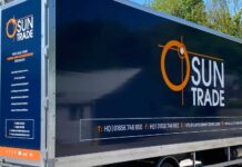 Metamark Vinyl Brightens Vehicle Project Metamark Vinyl Brightens Vehicle Project With Colours