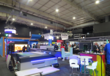 STP Engineering Showcased Cutters And Flatbed Printer STP Engineering Showcasing Cutters And Flatbed Printer