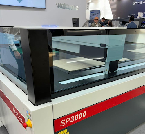 Trotec Laser Demonstrated Engraving Capabilities At Drupa Trotec Laser Demonstrates Engraving Capabilities At Drupa