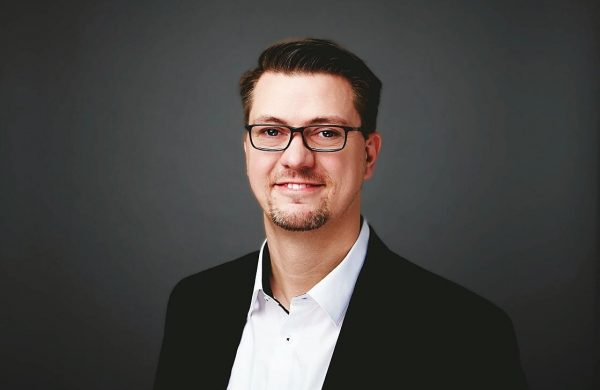 Neschen And Partner Showcasing Media And Laminators Neschen And Partner Showcasing Media And Laminators