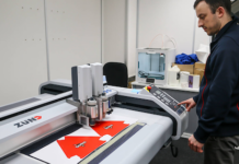 Additional Zünd Cutter Expands Customer Services Additional Zünd Cutter Expands Customer Services